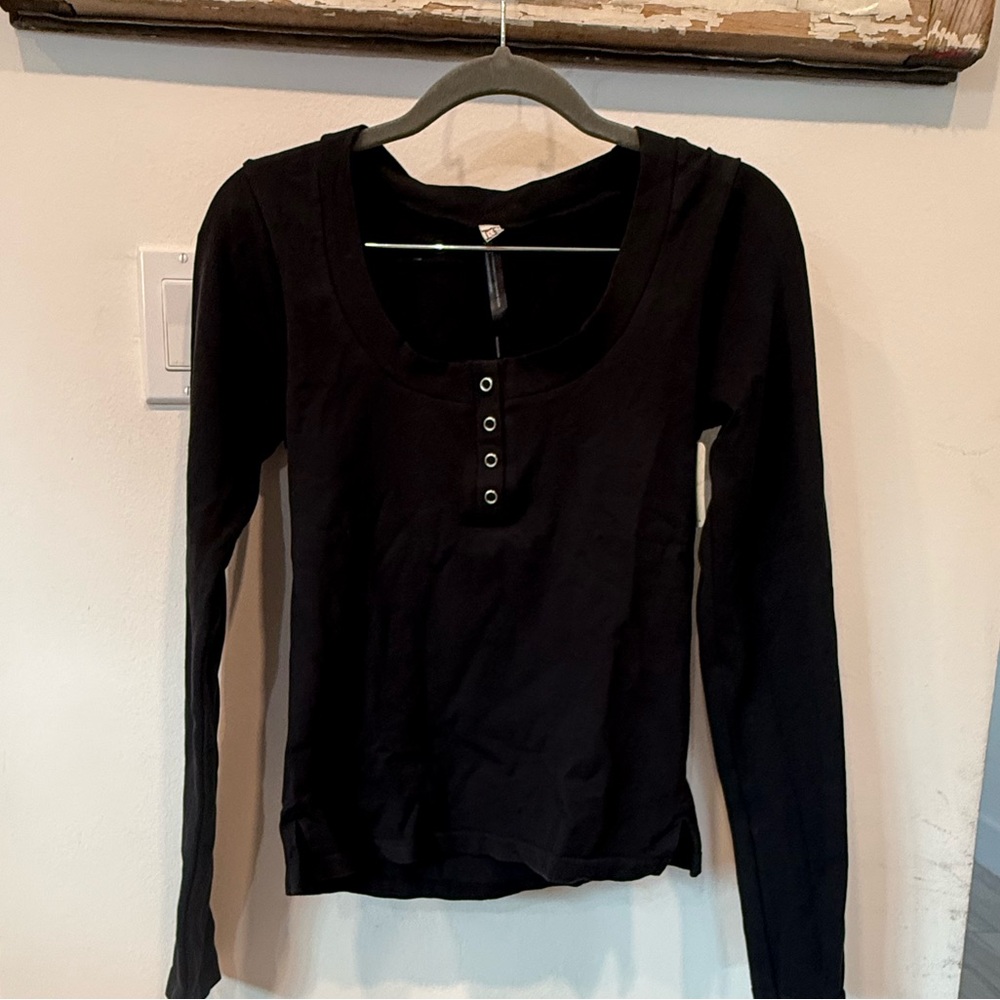FREE PEOPLE tee
